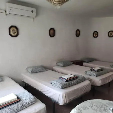 Séjour chez l'habitant 10-46-1- Комната В Квартире Для 4 Человек В Аликанте